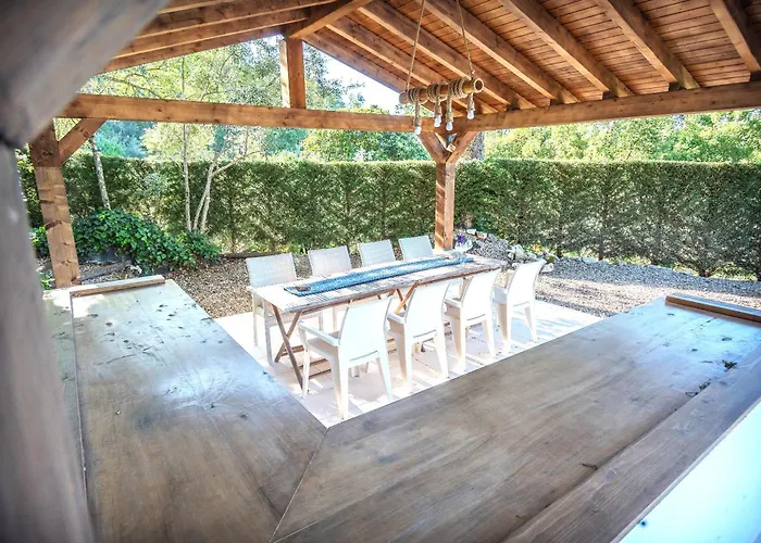 Вилла The Art House