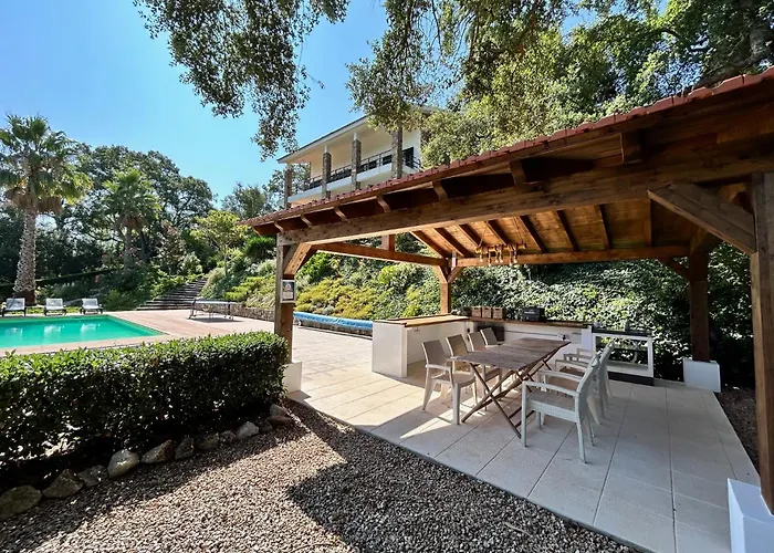 The Art House Villa Tomar